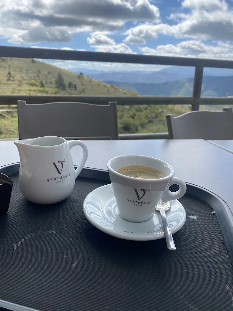 Felix_Calascino Cafè_Calascio_review