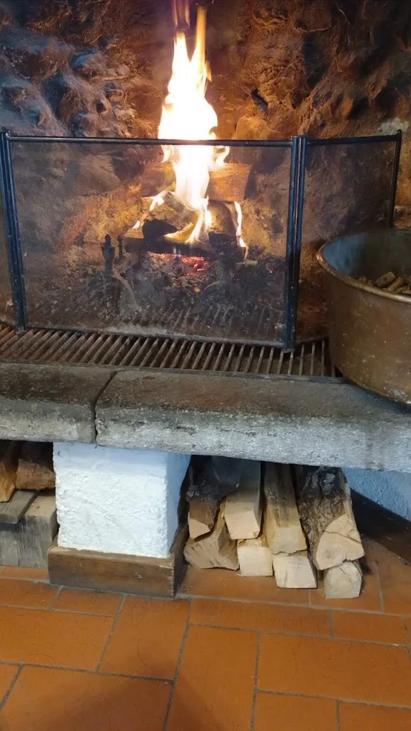 Chateau Branlant_Courmayeur_slider_image_2