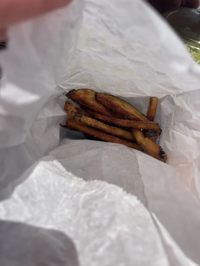 Sophie_Semmu Friti_Camogli_review