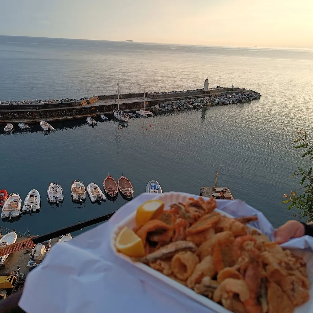 Semmu Friti_Camogli_slider_image_3