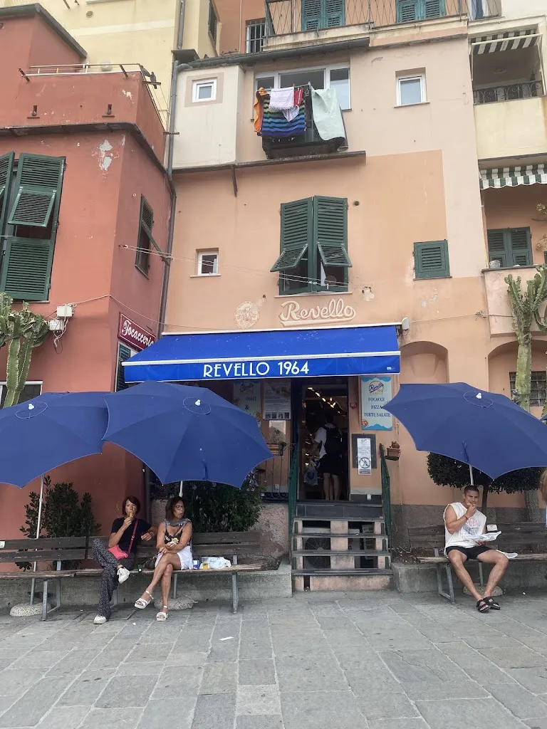 Focacceria Revello_Camogli_slider_image_3