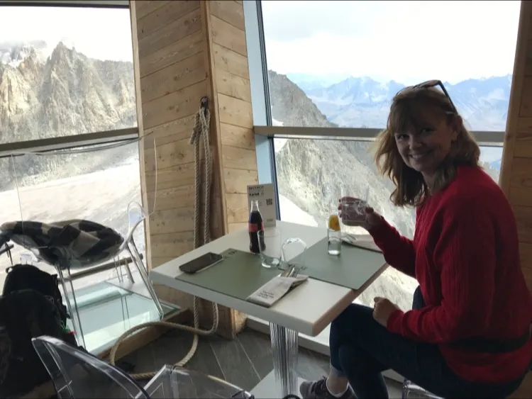 Anne Todd_Kartell Bistrot Panoramic_Courmayeur_review