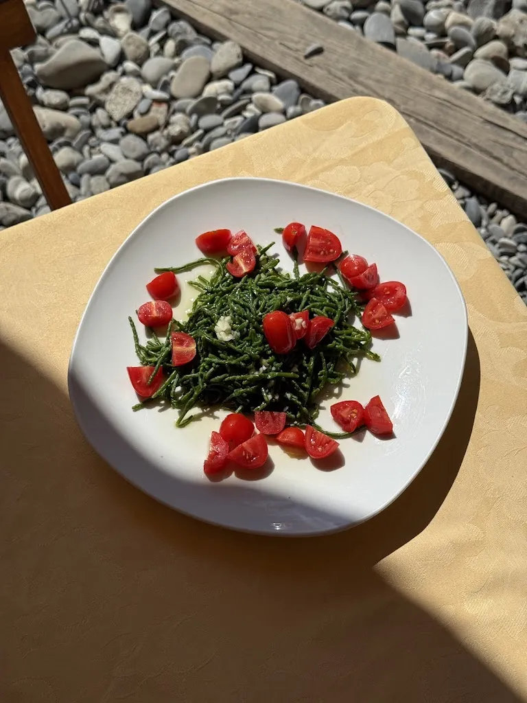 Skyler Dahan_La Cantina_Camogli_review