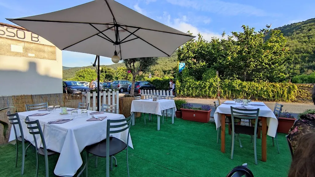 Olive e Lavanda restaurant in Campochiesa