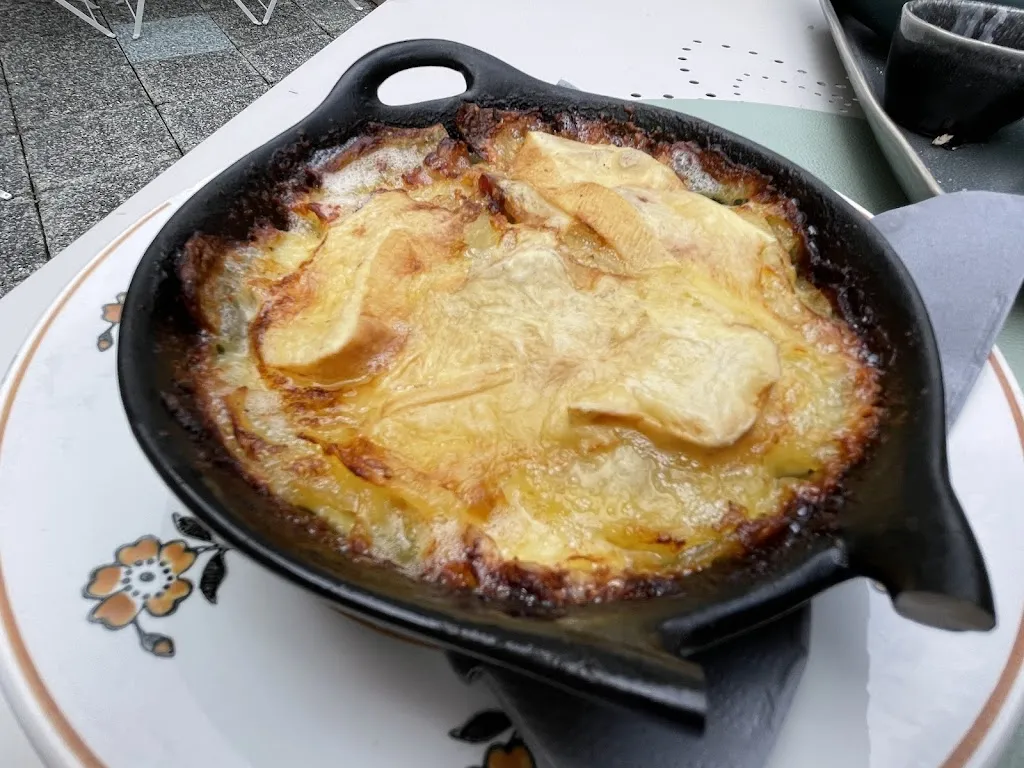 Roberto Chiaveri_Fernandell Brasserie Raclette_Courmayeur_recensione