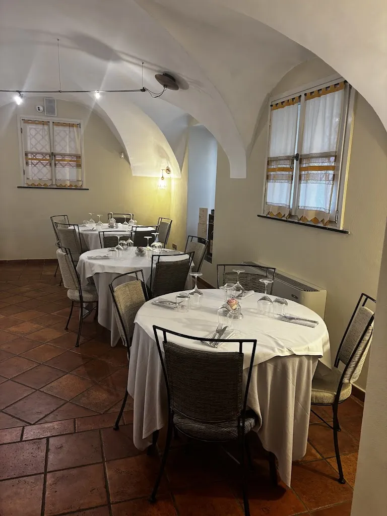 Osteria dei Leoni di Rizzo Fabio restaurant in Campochiesa