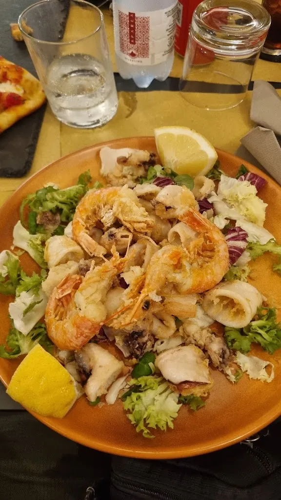 Azzurro Cielo79_La Città Vecchia music Risto-pub_Campochiesa_review