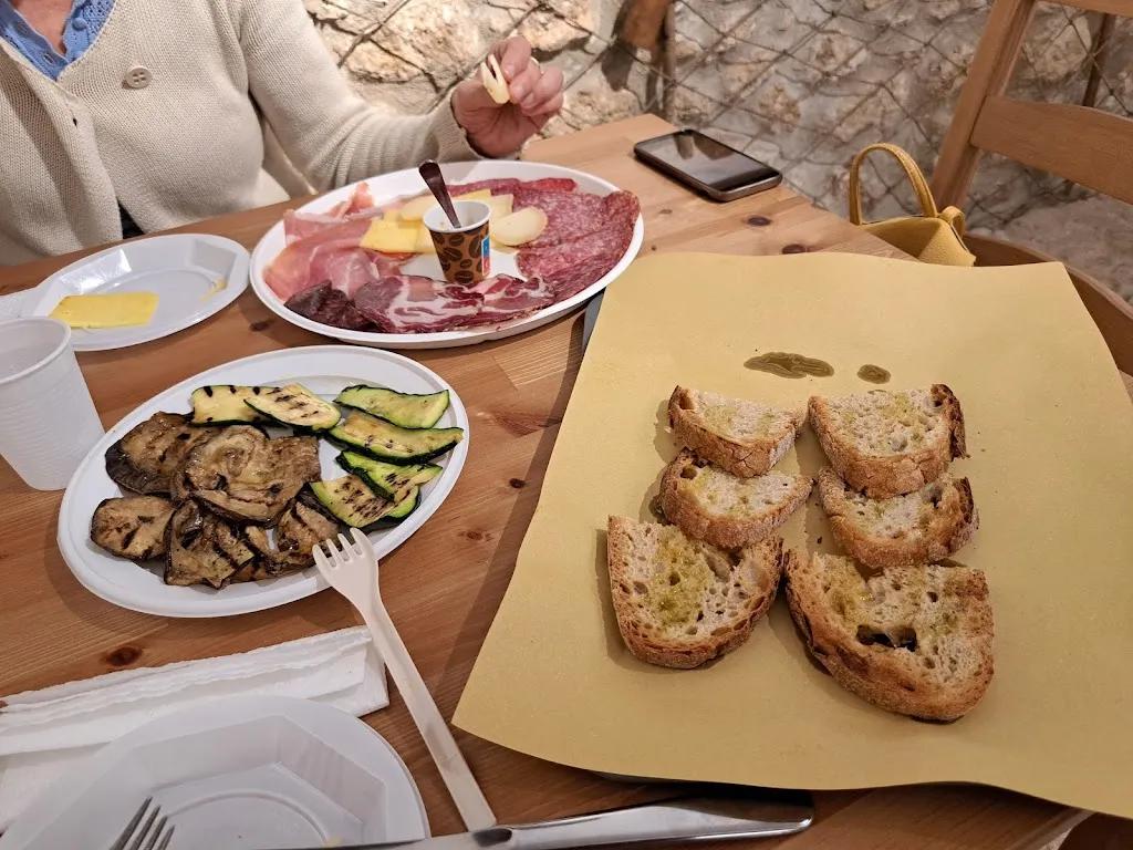 Menu_Pane Amaro_Calascio_image_5