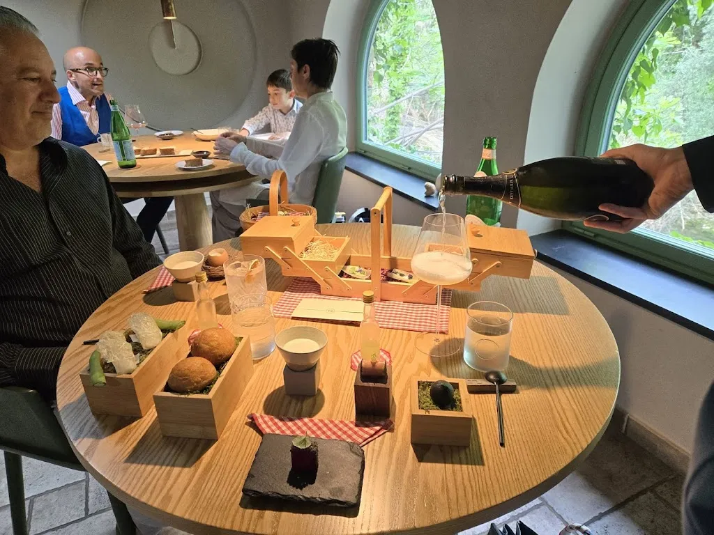 Ines Rose_Ristorante Equilibrio_Caravonica_review