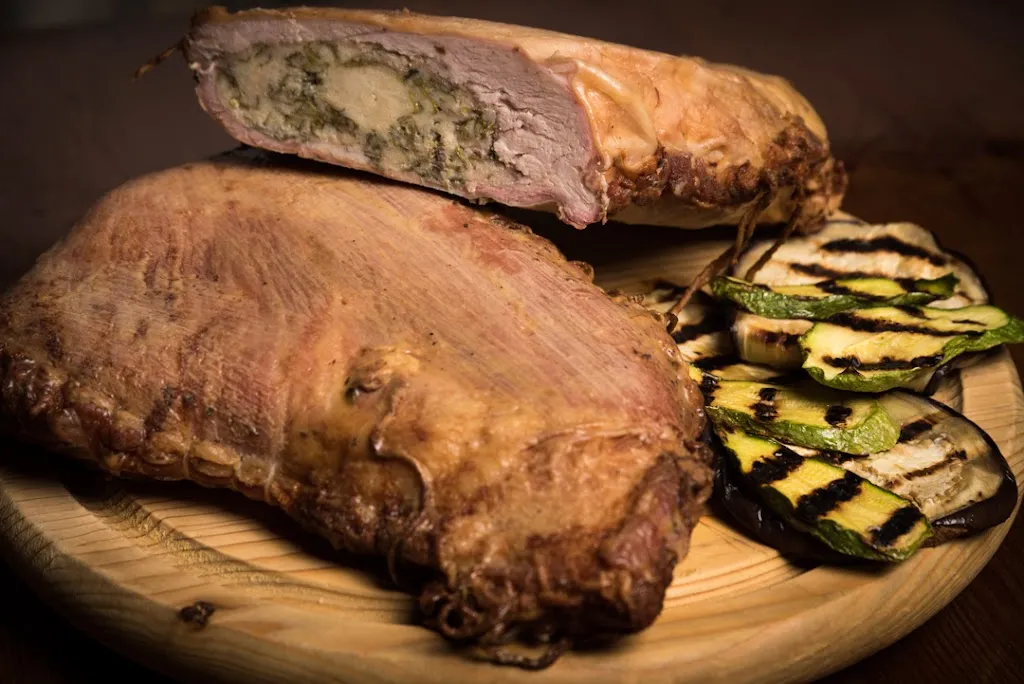 Trattoria Pedun_Carasco_slider_image_3