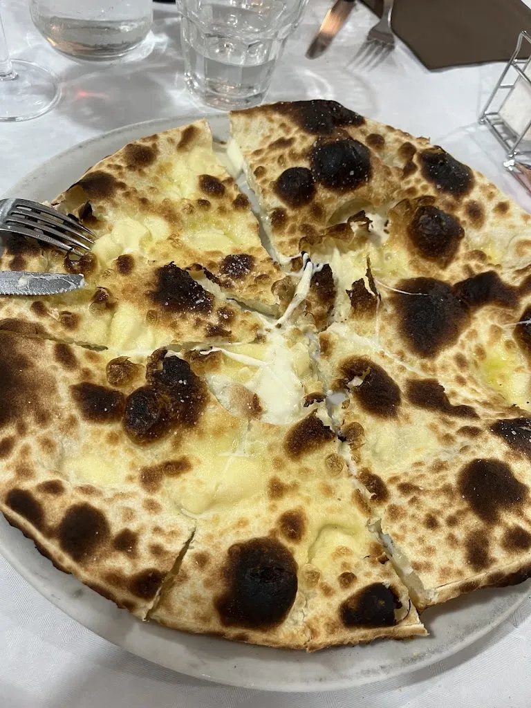 Frederik Maaß_Blanche Pizzeria_Carasco_review