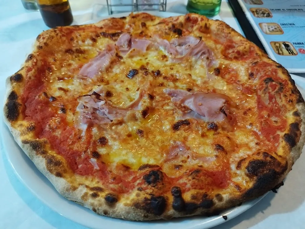 Blanche Pizzeria_Carasco_slider_image_3