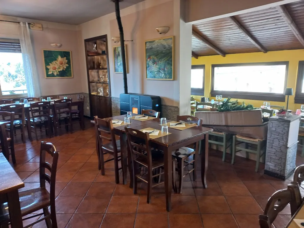 Ristorante La Cantina di Barbara_Carrodano_slider_image_1