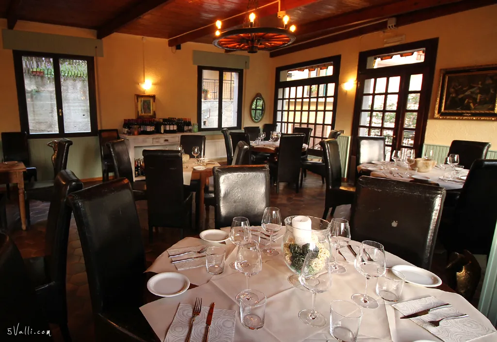 Ristorante Italia_Castel Vittorio_slider_image_1