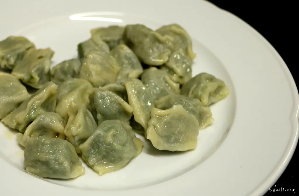 Ristorante Italia_Castel Vittorio_slider_image_2