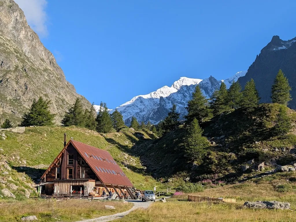 Dave Anderson_Cabane du Combal_Courmayeur_review