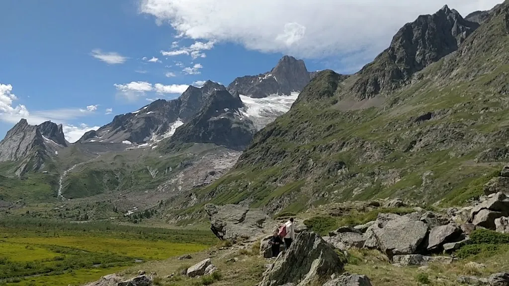 Cabane du Combal_Courmayeur_slider_image_2