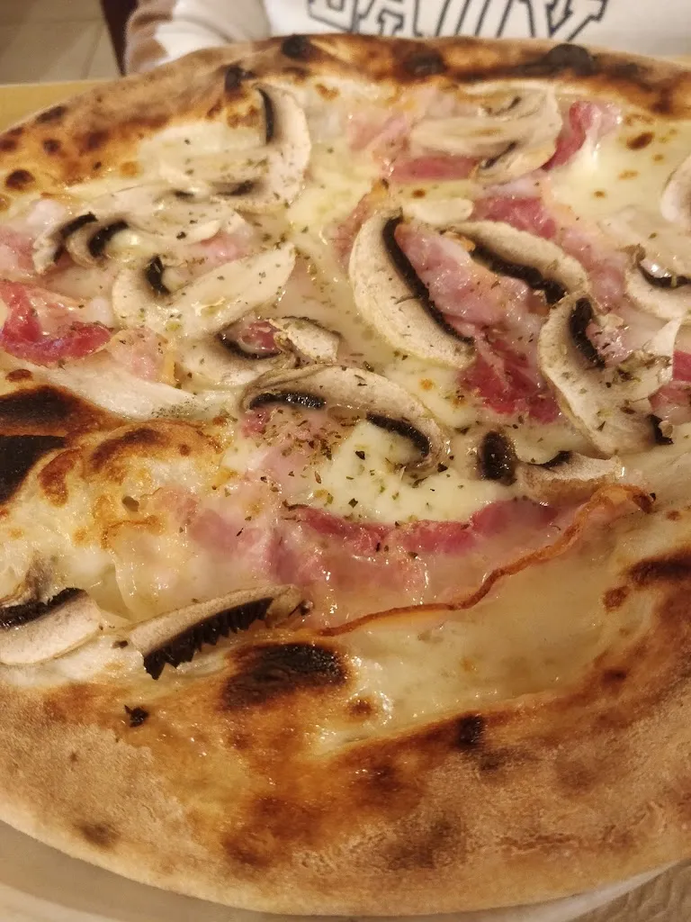 Menu_INTAPUNTA Pizzeria Birroteca_Casarza Ligure_image_8