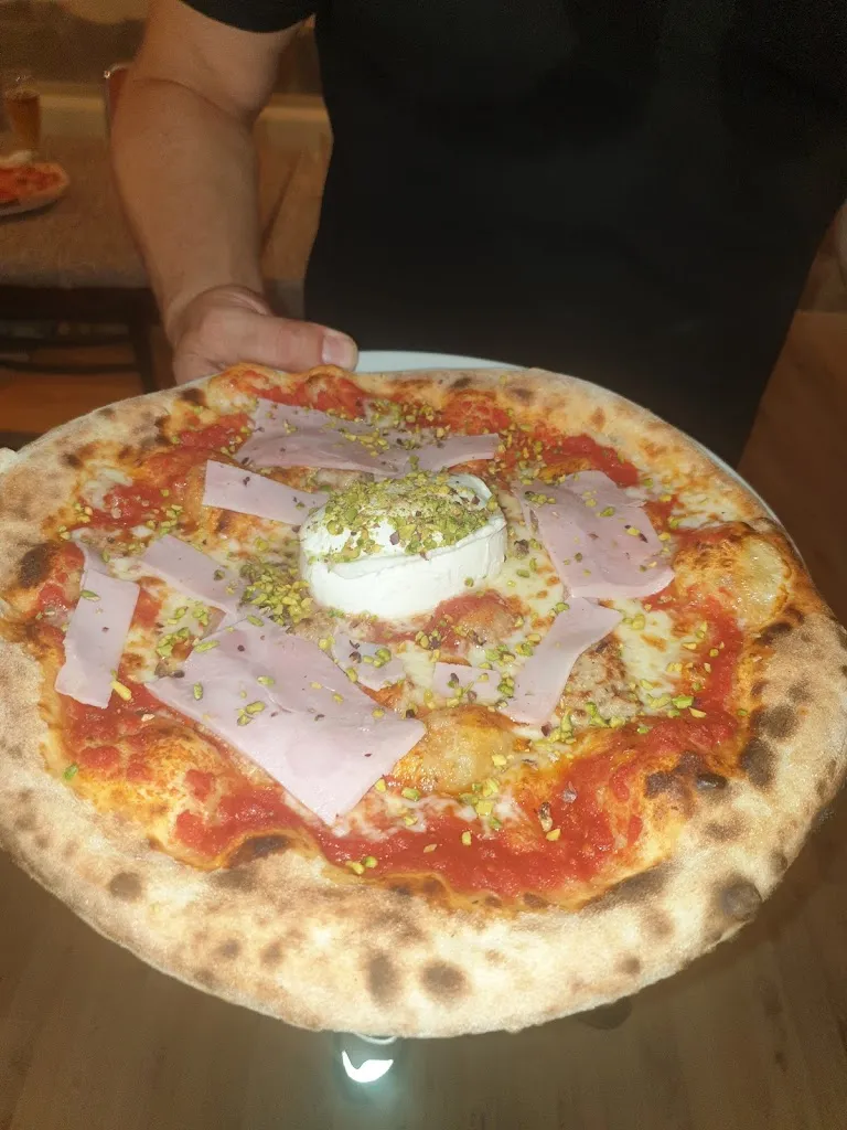 Ristorante Pizzeria Contigo_Casarza Ligure_slider_image_3