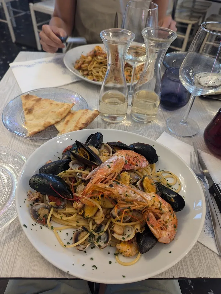 Maarten Platenburg_Osteria numero 1000_Casanova Lerrone_review