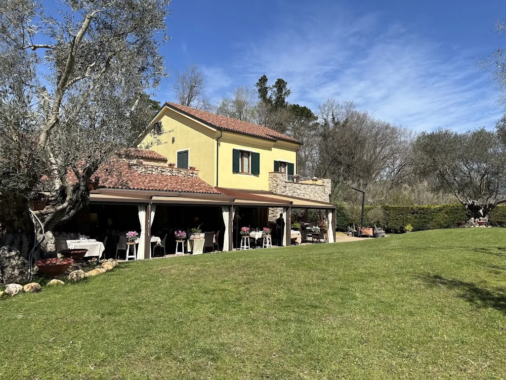 Agriturismo Serrette_Casanova Lerrone_slider_image_3