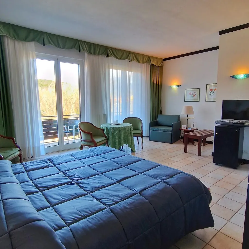 Hotel Ristorante Hermitage_Casanova Lerrone_slider_image_3