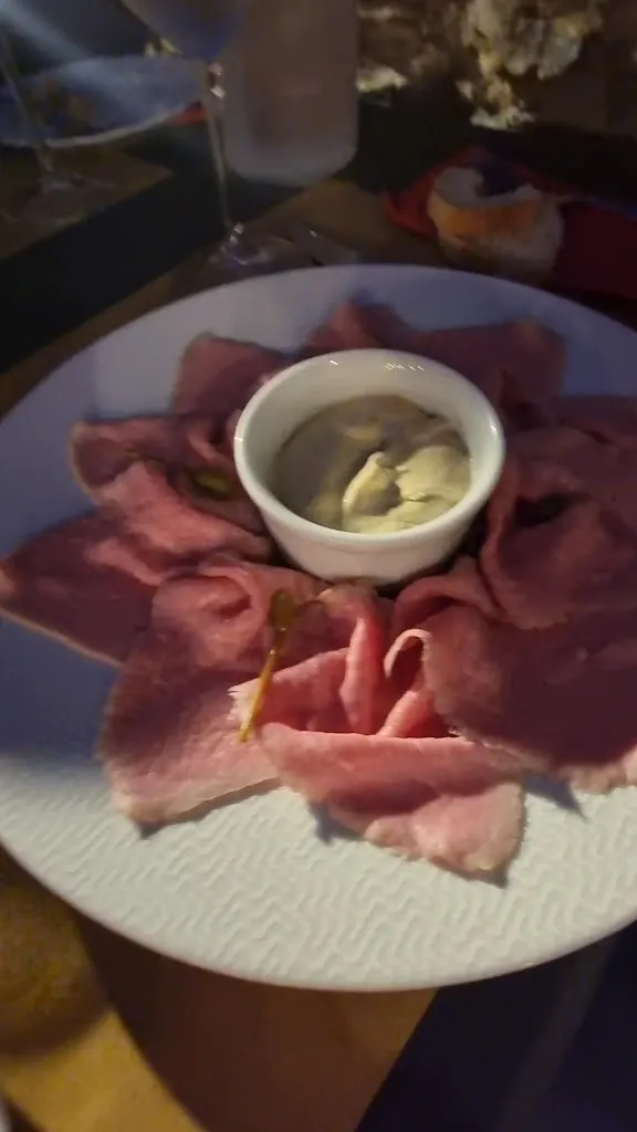 S A_Colletta Bar_Castelbianco_review