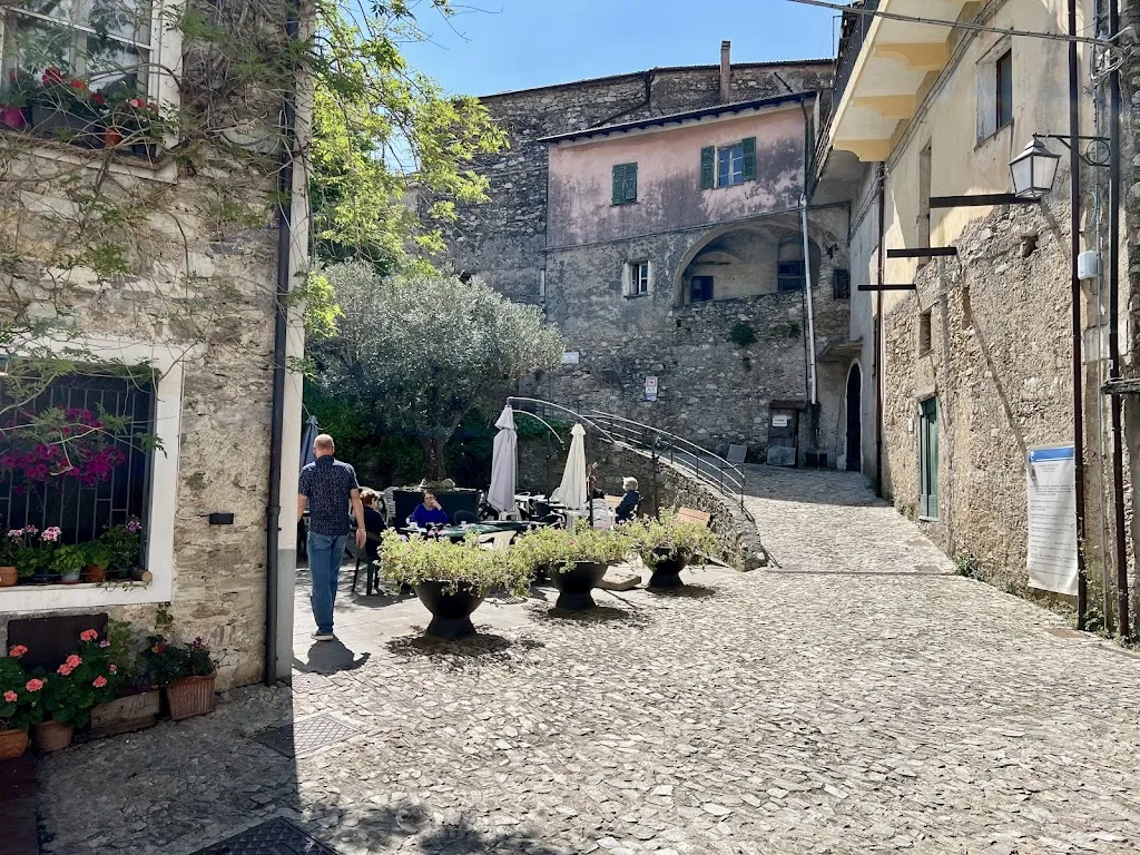 Ton Kuipers_La Trattoria di Malco Claudio_Castelvecchio di Rocca Barbena_recensione