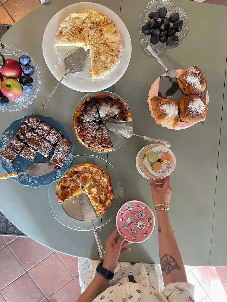 Pink Home Restaurant restaurant in Castellaro