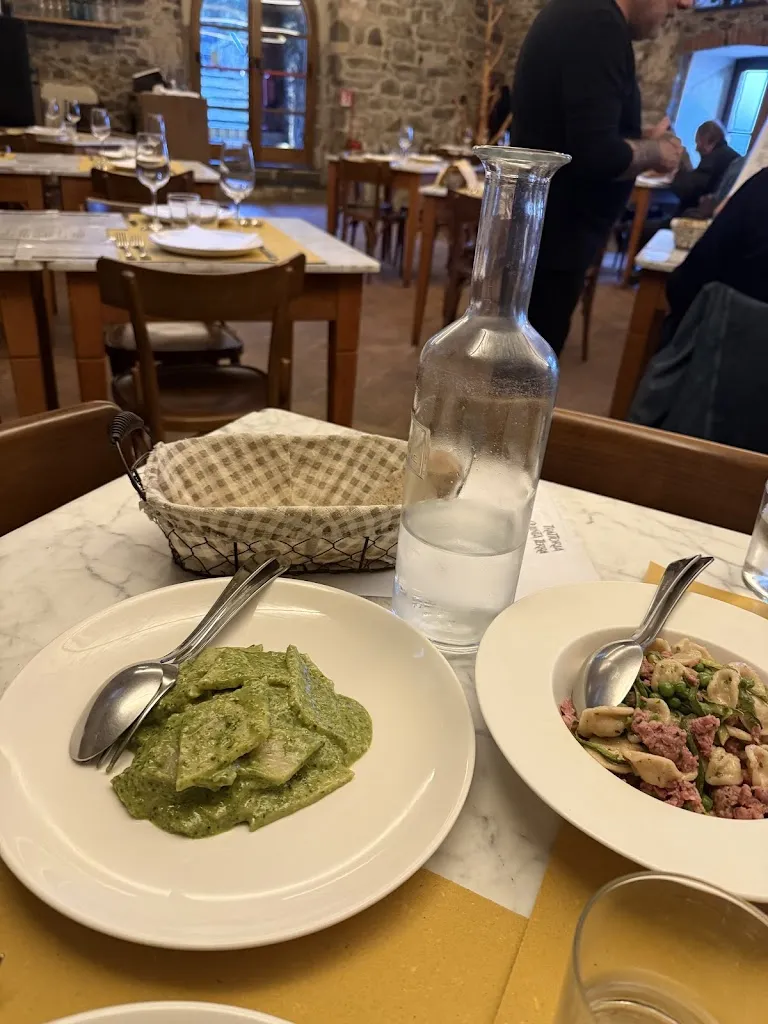 Sophia Shiacola_Trattoria Quinta Terra_Castelnuovo Magra_review