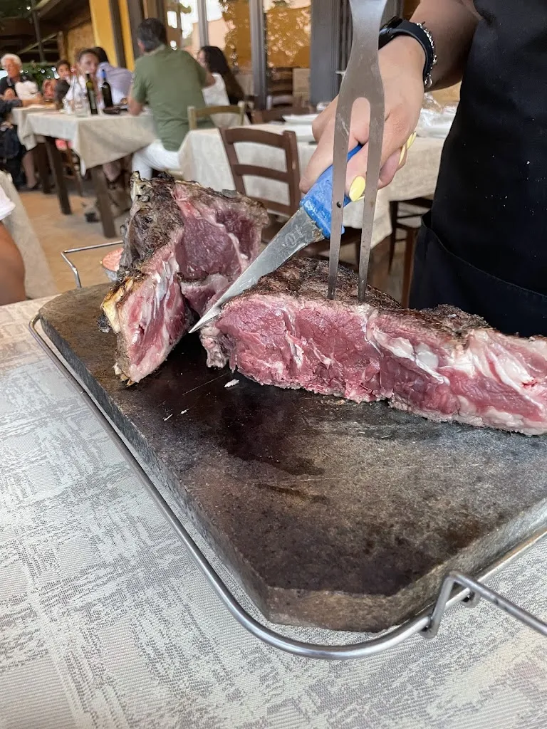 Vivian L_Ristorante Bisteccheria_Castelnuovo Magra_review