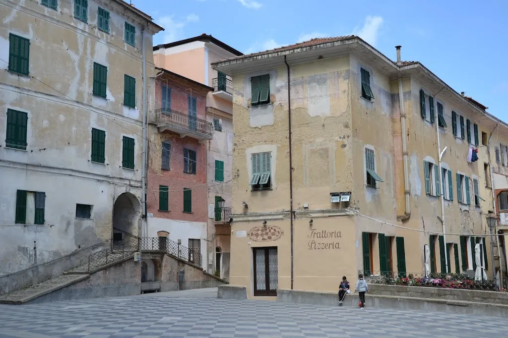 Laketones Band_La Piazza di Ceriana, Pizzeria Ristorante e Bar Pasticceria_Ceriana_review