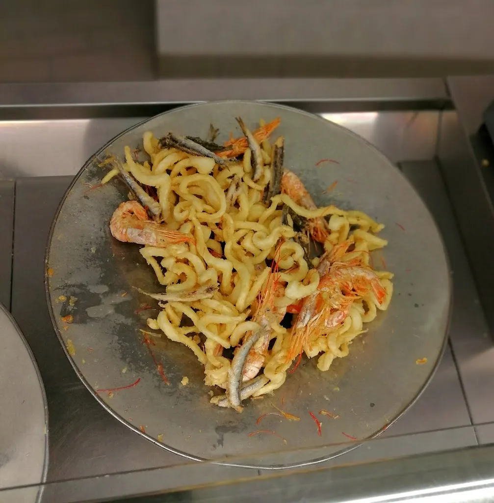 Francesco -NL-_Fish Fryer Franca 