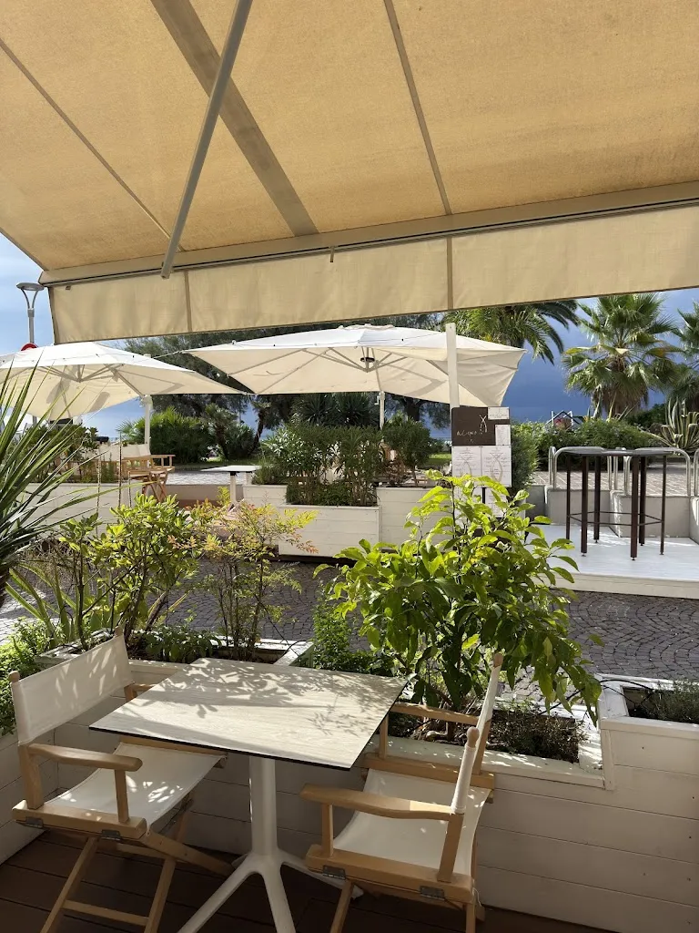 Acqua e Sale Bistrot Creativo _Celle Ligure_slider_image_2