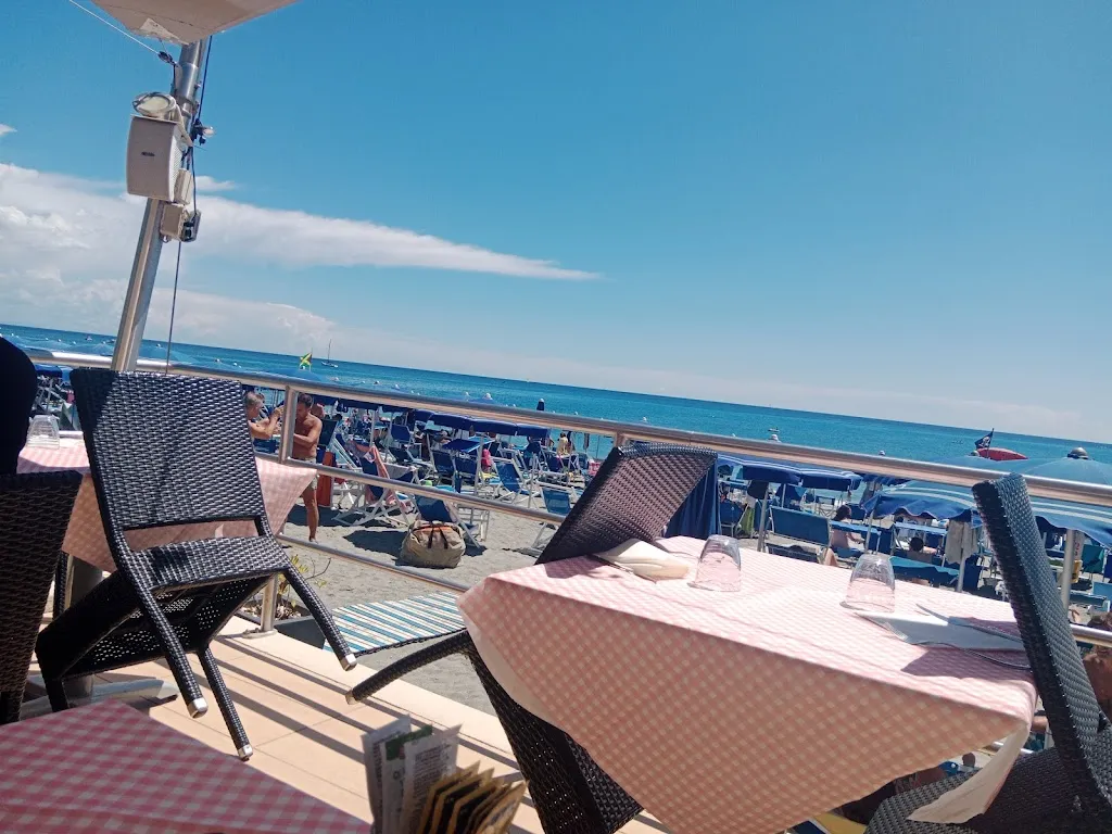 CaDuMà_Celle Ligure_slider_image_3