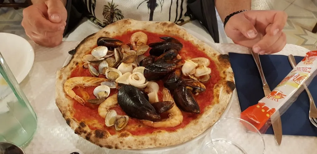 PETROV_Ristorante Pizzeria Mille Volte_Celle Ligure_review