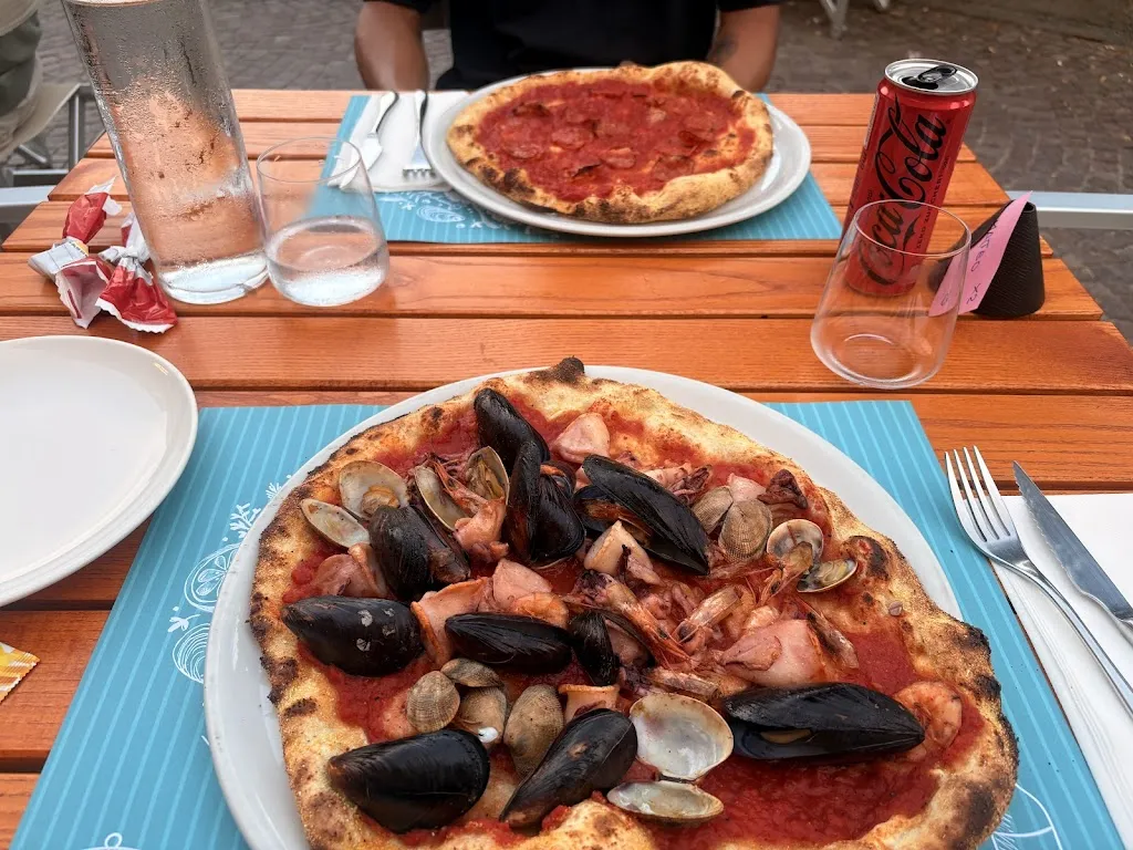 Ristorante Pizzeria Mille Volte_Celle Ligure_slider_image_3