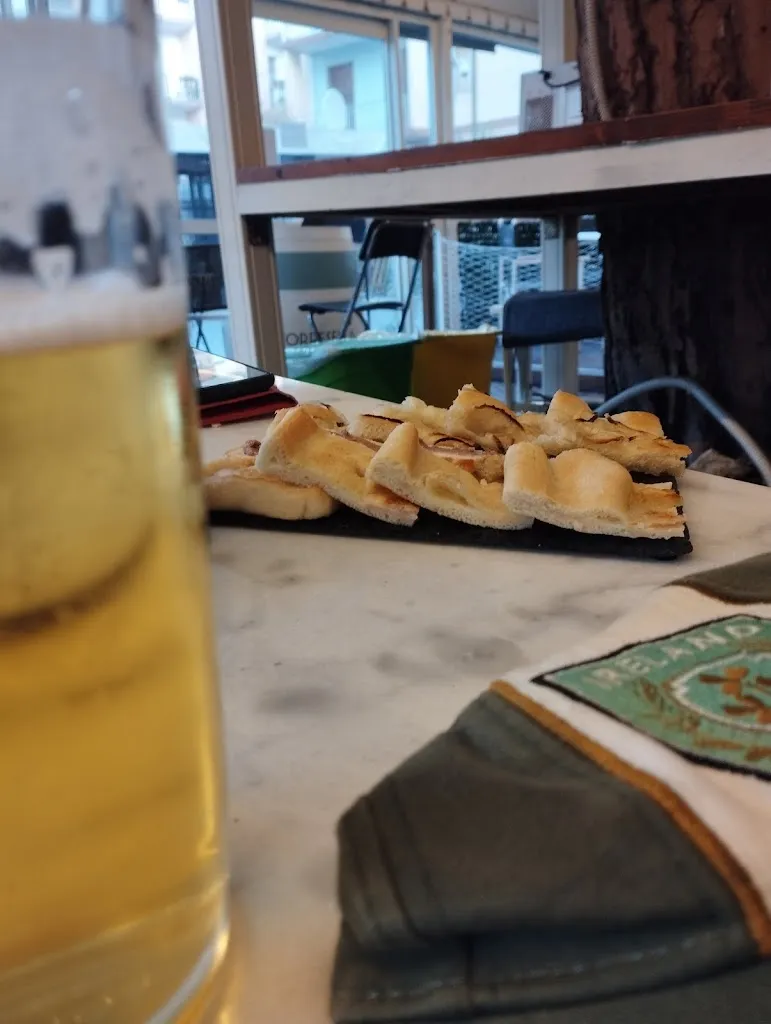 Thomas Carey_Bar Focacceria I Giascia_Celle Ligure_review