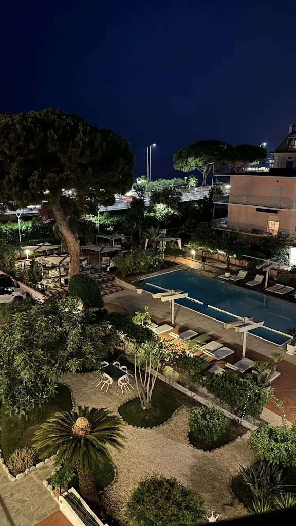 Diana Treasțin_Hotel San Michele Celle_Celle Ligure_review