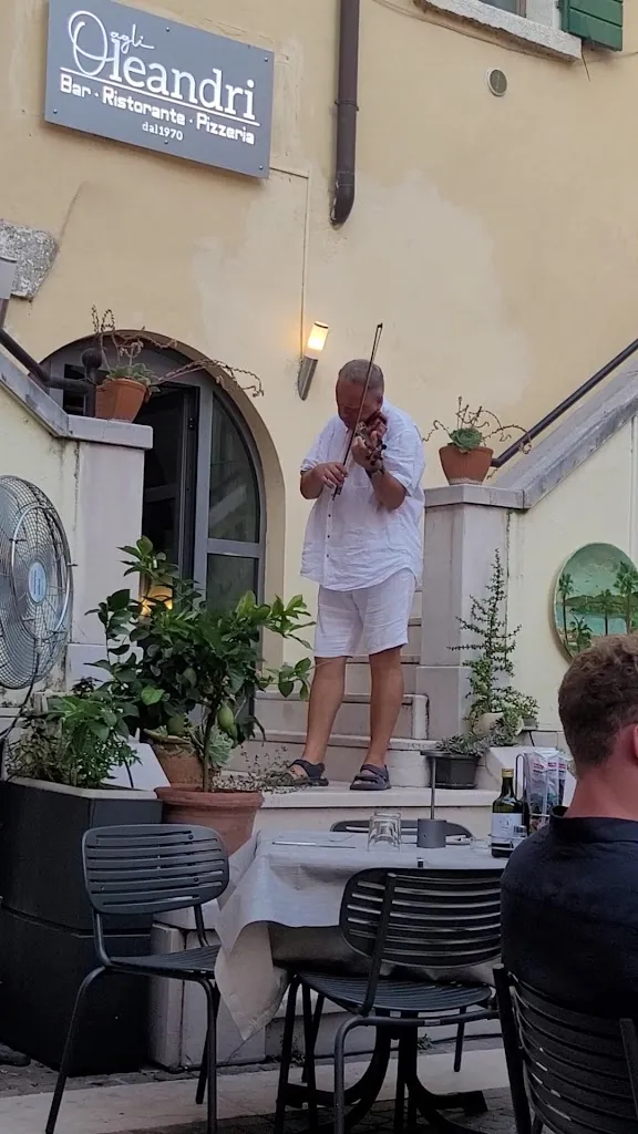 Molo n.3_Cisano_slider_image_2