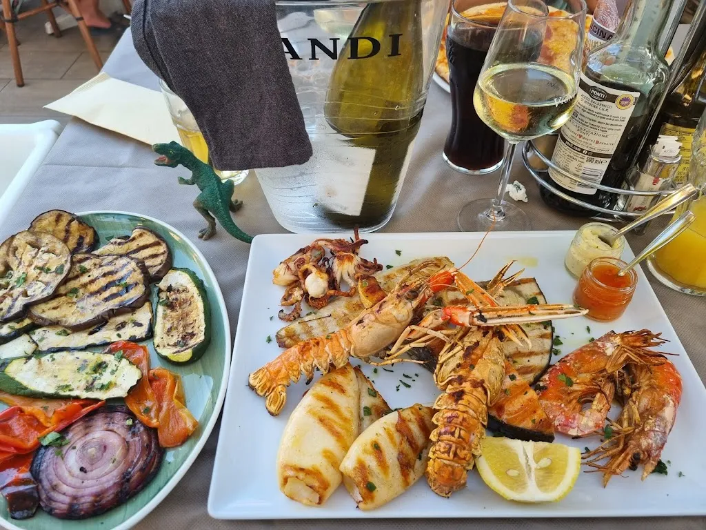 Ristorante Pizzeria Cisano_Cisano_slider_image_2