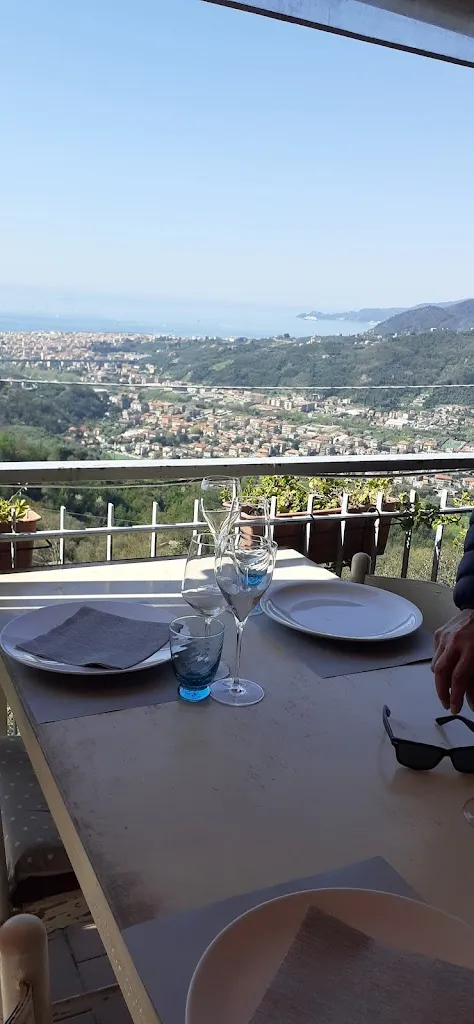 Mara Raccagni_Bricco della Gallina_Cogorno_review