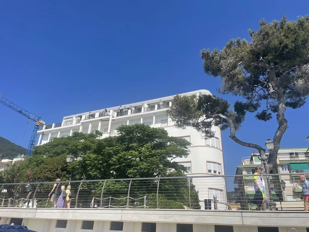 Антон_Grand Hotel Mediterranee_Coreglia Ligure_review