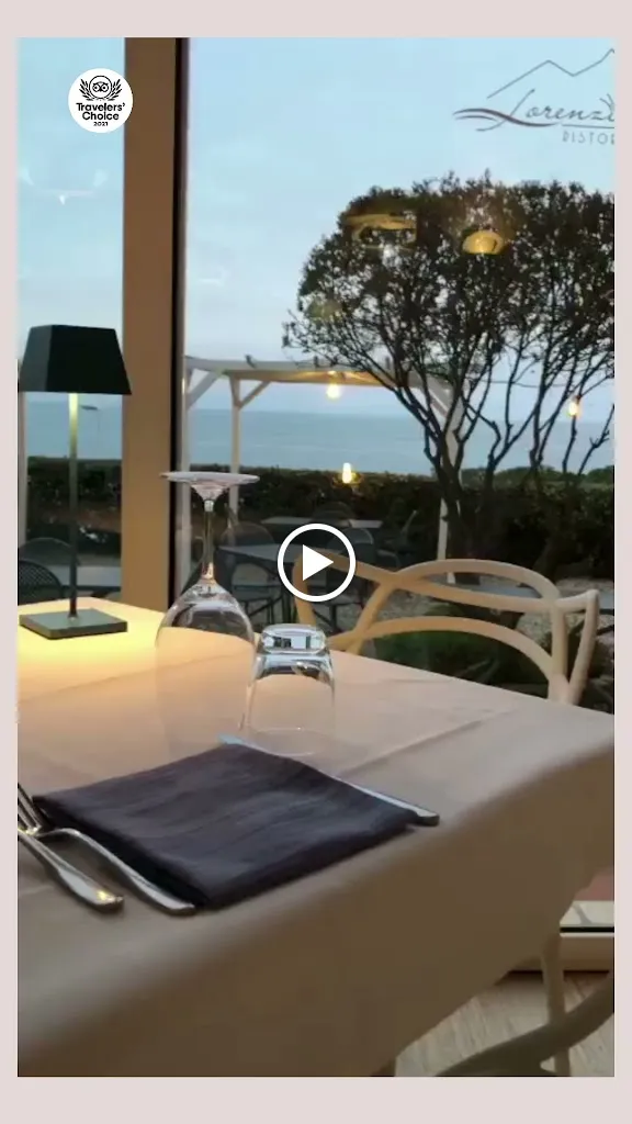 Ristorante Lorenzina Mare_Costarainera_slider_image_2