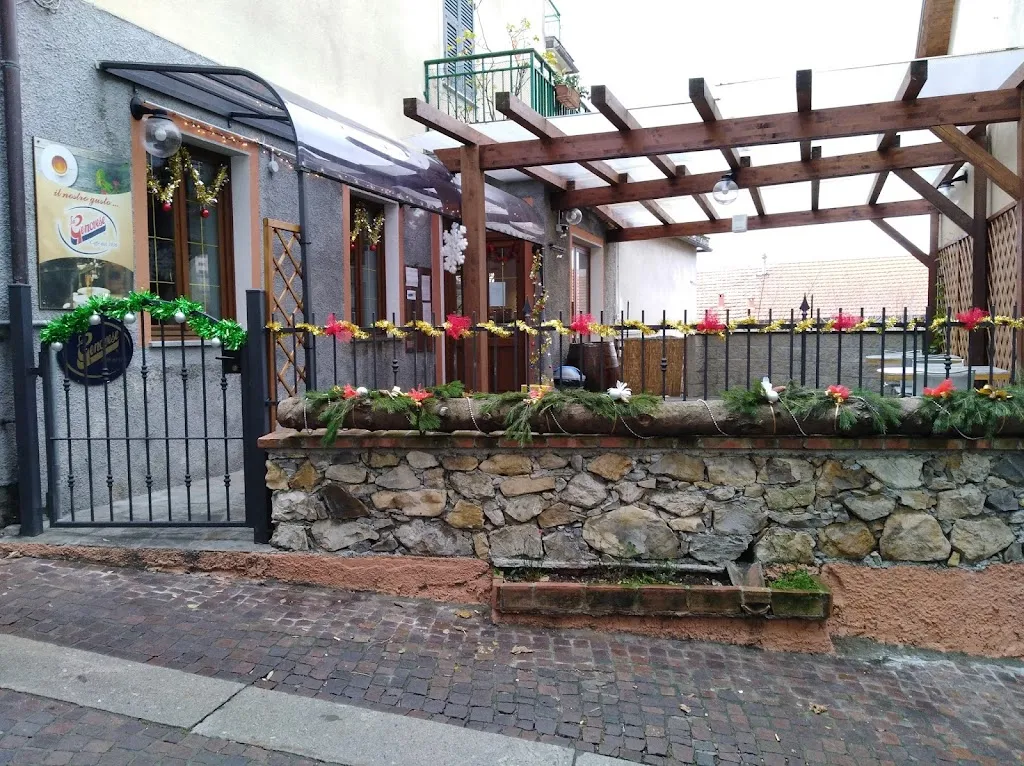 Ristorante Pinseria Maristella_Crocefieschi_slider_image_3