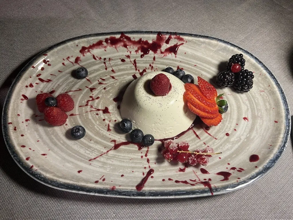 Ying Zhang_Da Geanuz_Davagna_review