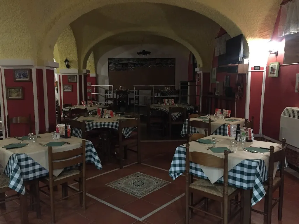 Trattoria Pizzeria da Lella e Lucio_Cosseria_slider_image_3