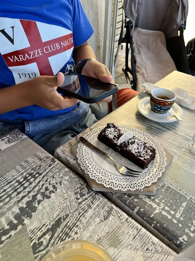 Alberto Chierici_Cogo. drink food & burgers_Cogoleto_recensione