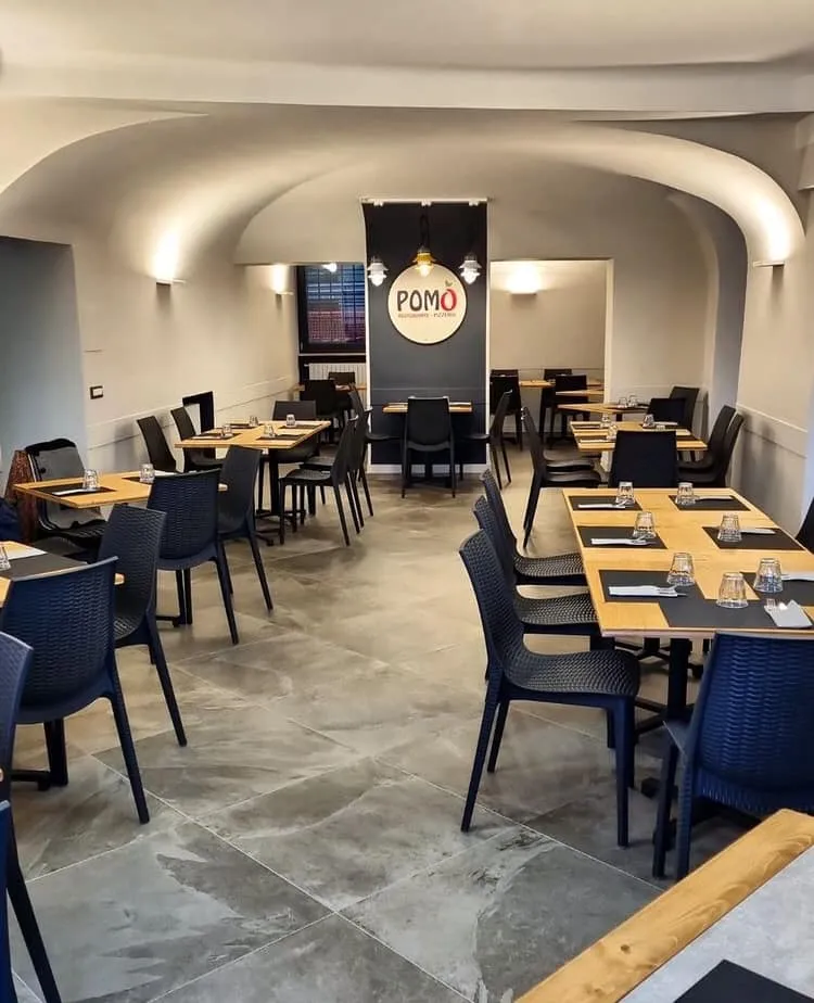 Pomo Cogoleto restaurant in Cogoleto