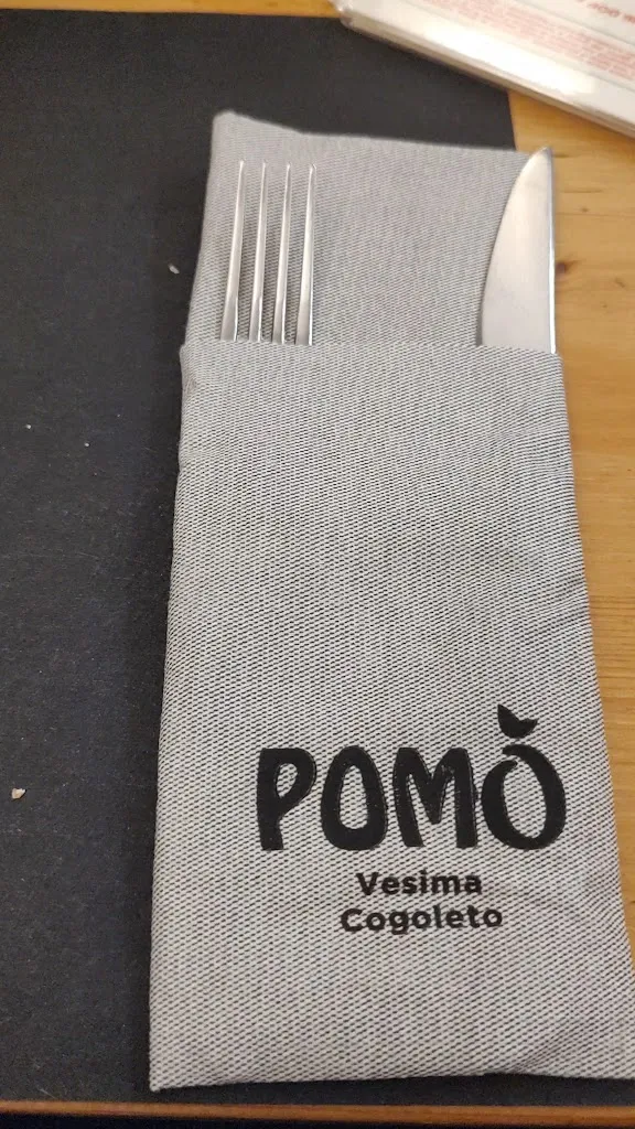 Pomo Cogoleto_Cogoleto_slider_image_2